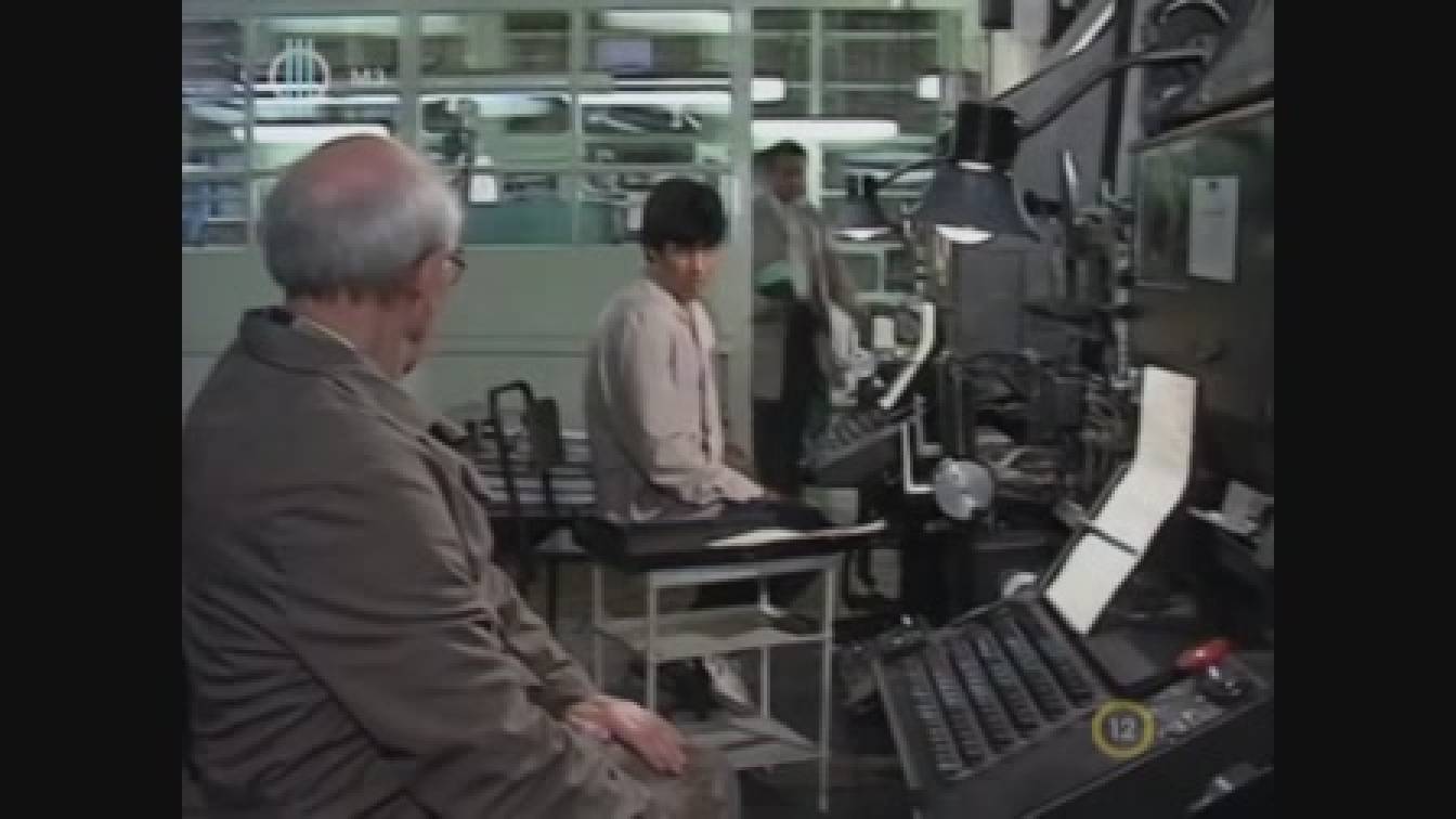 Szomszédok 3. évad 10. rész