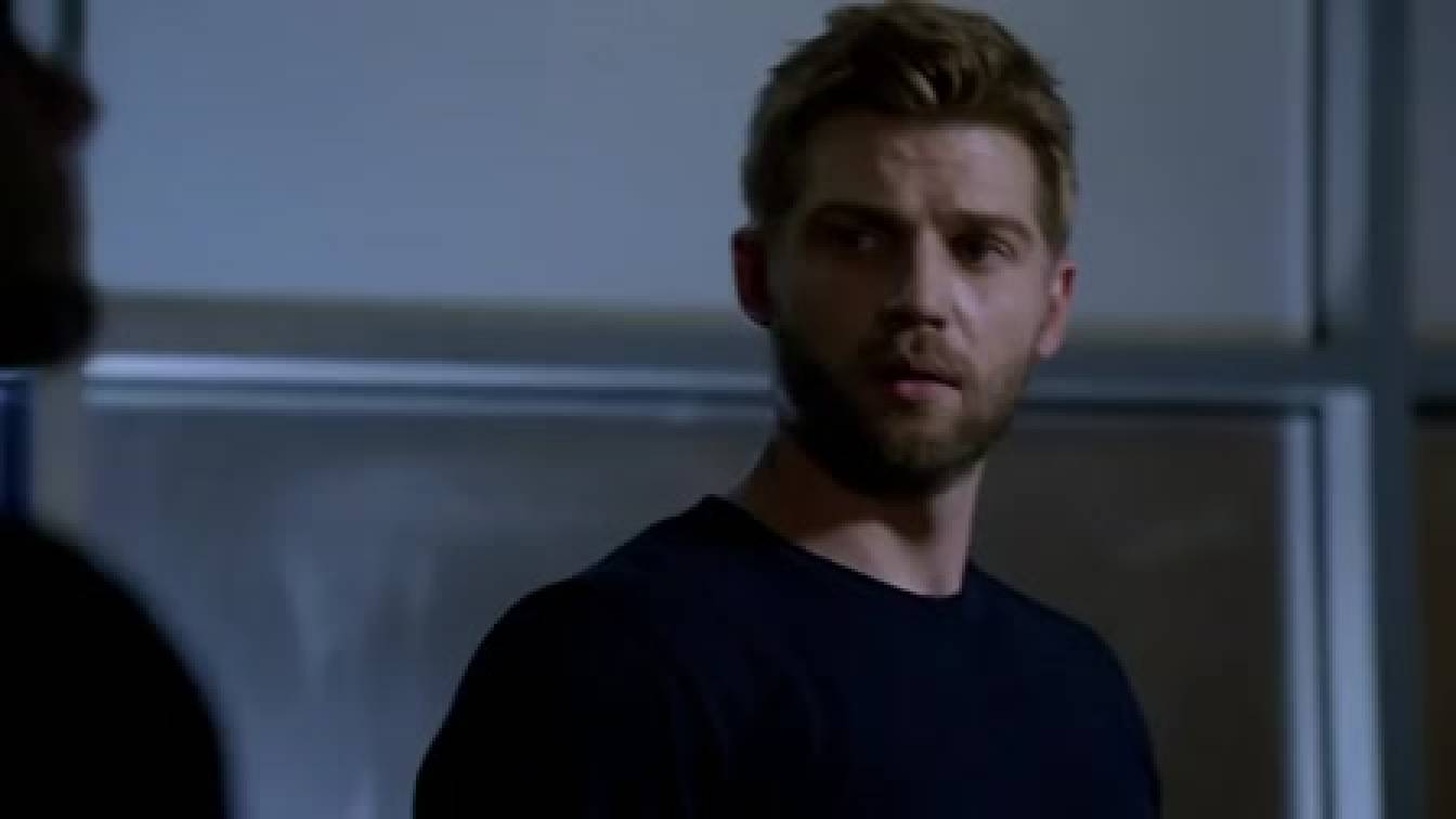 Búra alatt 2. évad 08. rész