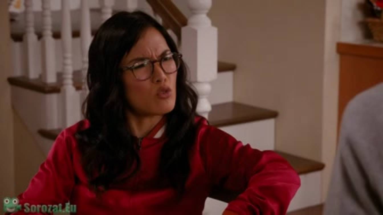 Anyaság túlsúlyban 1. évad 04. rész